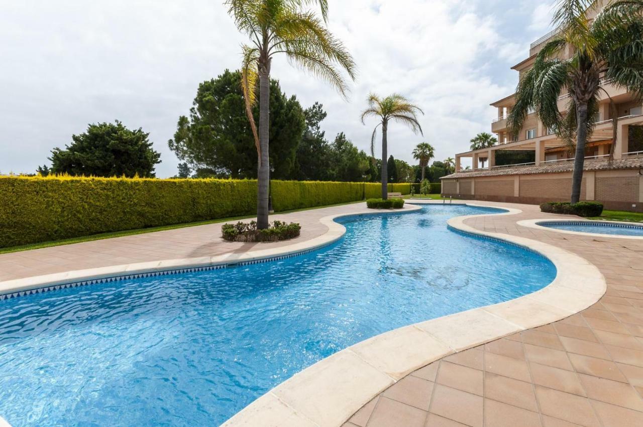 Buganvilla Oliva Luaran gambar